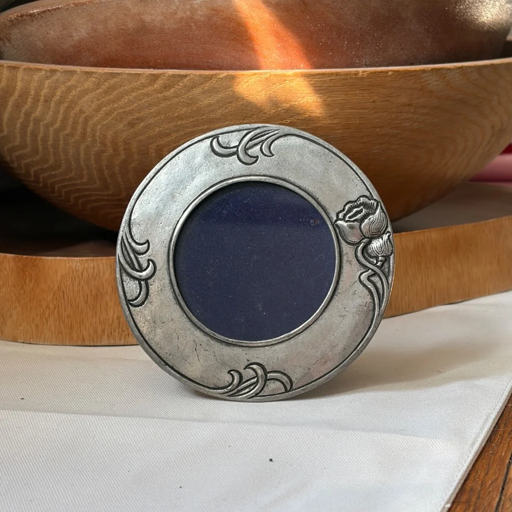 Italian Handmade Marinoni Pewter Silver Art Deco Round Picture Photo Frame Mini